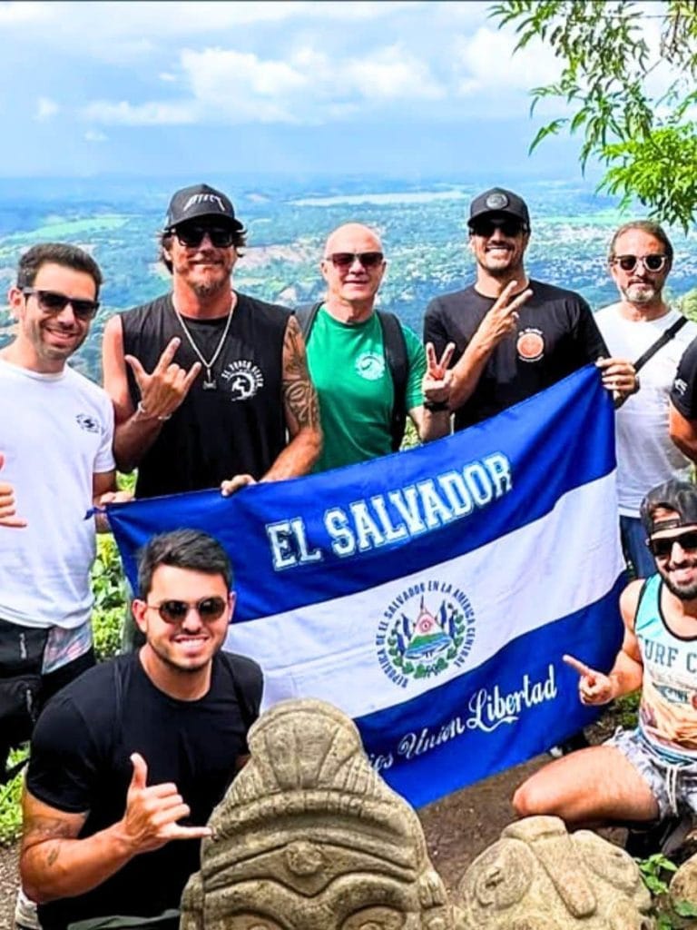 SURF TRIP EL SALVADOR surf coach surf camp